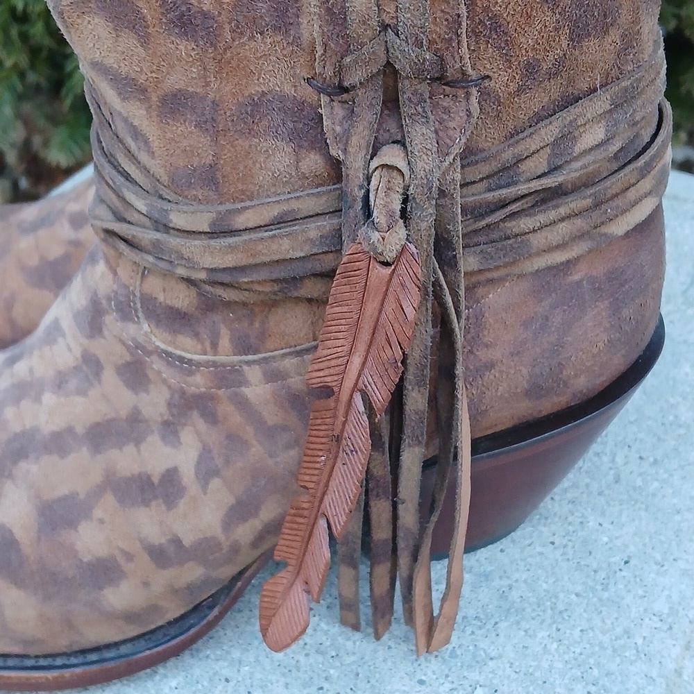Lucchese womens Robyn western boot size 9, EUC - Picture 2 of 12